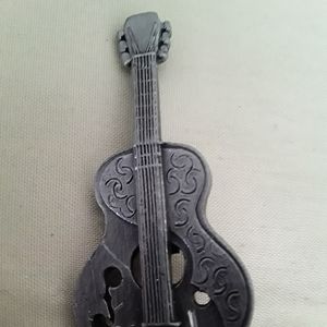 SOLID PEWTER ACOUSTIC GUITAR PIN NEW ORLEANS, LA